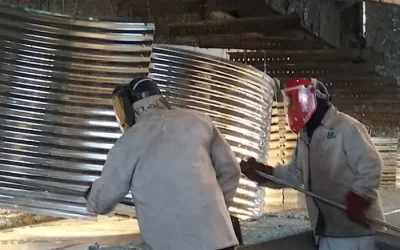 Galvanizado en caliente para infraestructura urbana: la clave para maximizar la durabilidad, seguridad y sostenibilidad de puentes, barandas y mobiliario público.