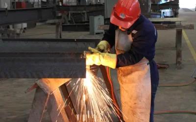 Diseño de soldaduras, cortes y perforaciones antes del galvanizado: cómo reducir retrabajos y mejorar desempeño